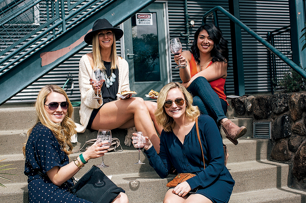 A group of women enjoy some Sonoma Valley Wine.